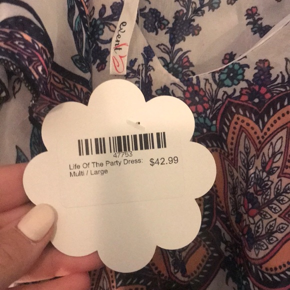 High-Low Dress - Picture 4 of 5